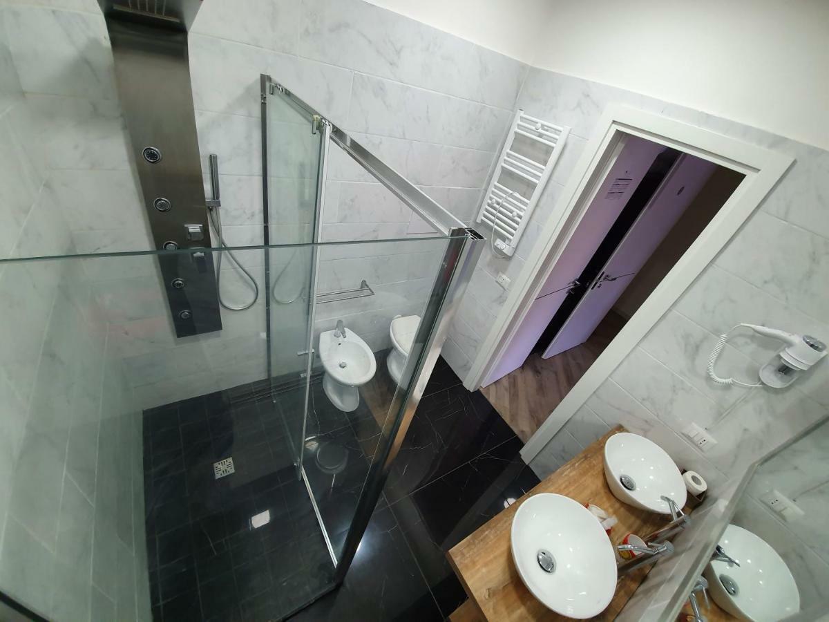 Dimorra Boutique Rooms نابولي المظهر الخارجي الصورة