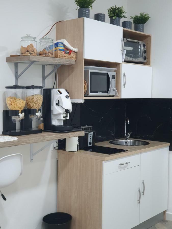 Dimorra Boutique Rooms نابولي المظهر الخارجي الصورة