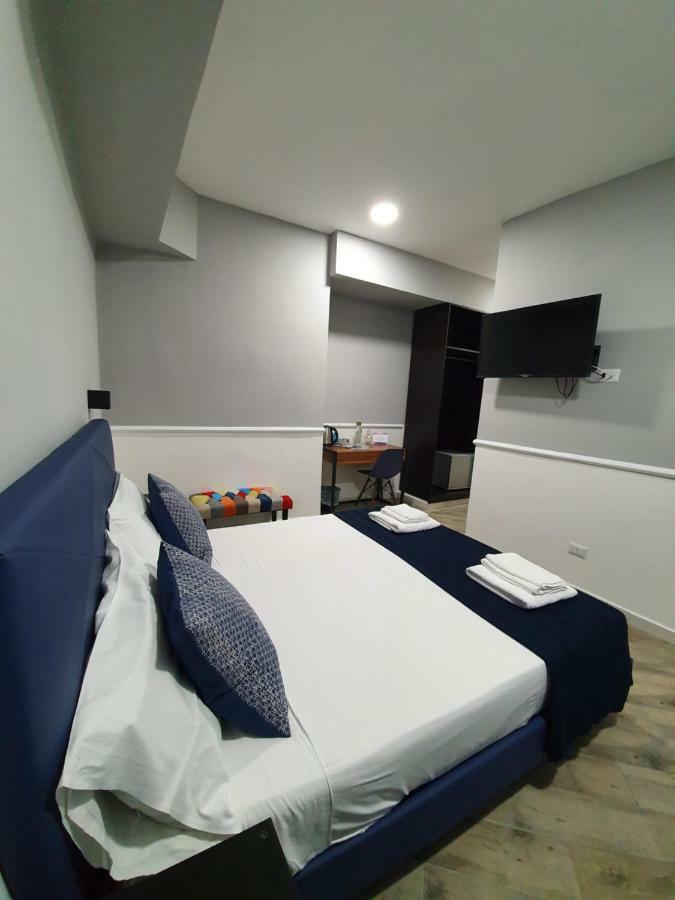Dimorra Boutique Rooms نابولي المظهر الخارجي الصورة