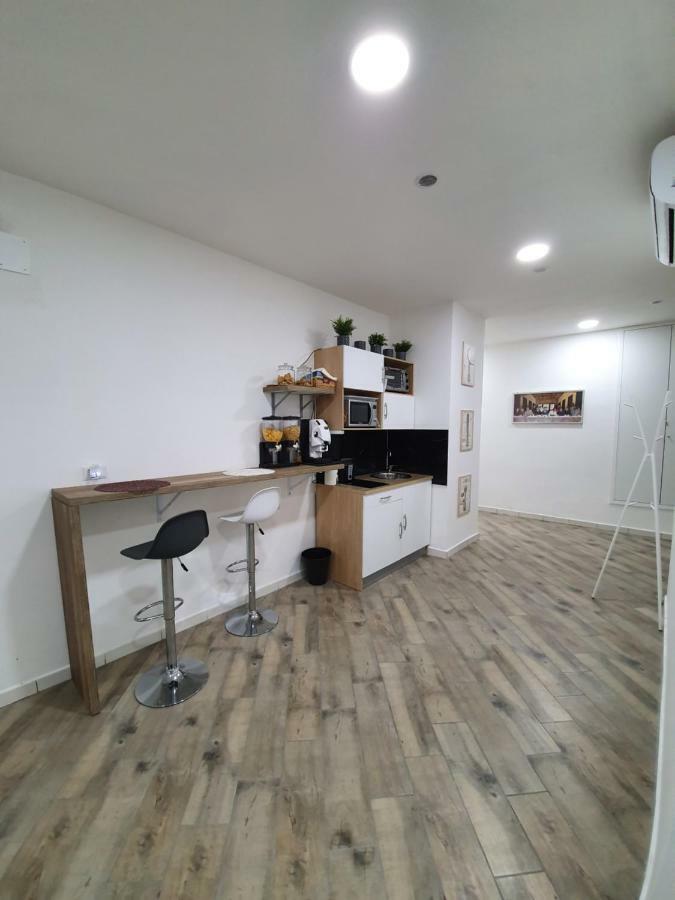 Dimorra Boutique Rooms نابولي المظهر الخارجي الصورة