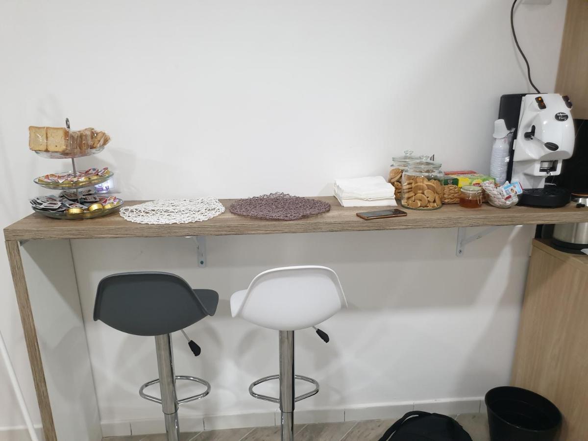 Dimorra Boutique Rooms نابولي المظهر الخارجي الصورة