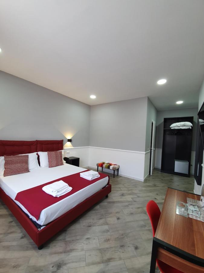 Dimorra Boutique Rooms نابولي المظهر الخارجي الصورة