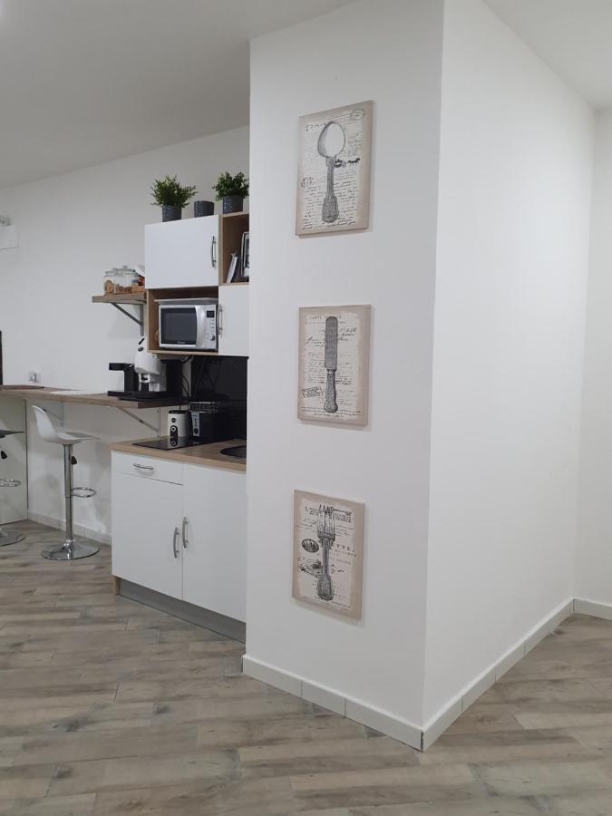 Dimorra Boutique Rooms نابولي المظهر الخارجي الصورة